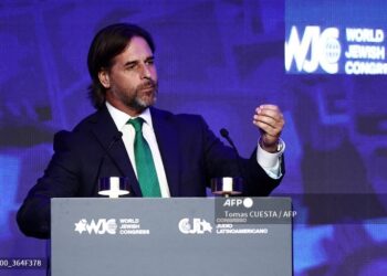 El presidente de Uruguay acusa a la ‘dictadura’ de Maduro de confirmar el ‘fraude’ electoral