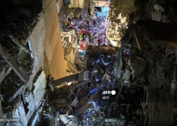 Israel realiza bombardeo ‘selectivo’ en suburbio de Beirut contra un comandante de Hezbolá