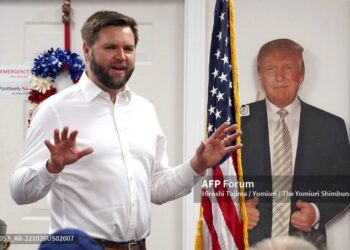 Donald Trump elige al senador por Ohio J.D. Vance como candidato a vicepresidente