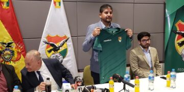 Óscar Villegas es el nuevo entrenador de la selección boliviana