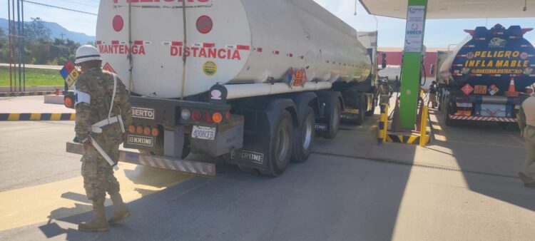 Militares
