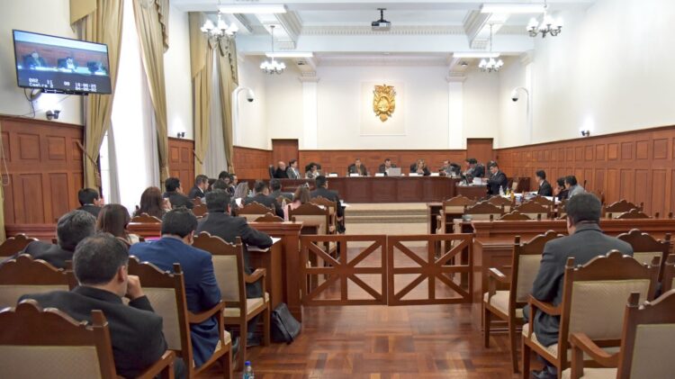 Caso Petrocontratos: Tribunal rechaza incidentes presentados por la defensa y declara receso para continuidad de juicio oral
