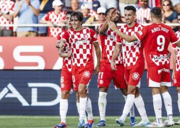 El Girona, de Marcelo Claure, vuelve a ser Girona y golea al Osasuna