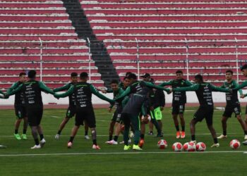 Villegas busca intensidad y posesión en la selección boliviana