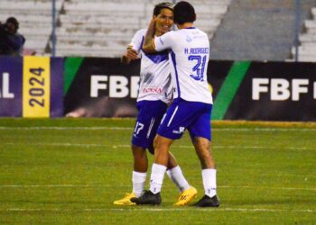The Strongest pierde la cabeza y fue goleado (5-2) ante GV San José