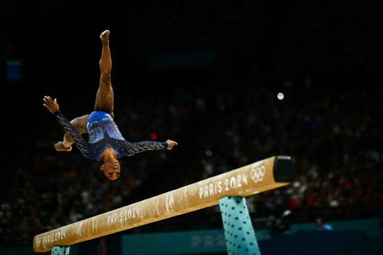 Simone Biles, en plena competencia