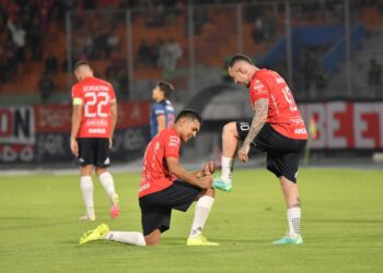 El golazo de Amaral sella el 3-0 de Wilster ante Guabirá
