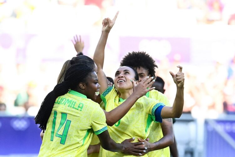 Las brasileñas celebran el único tanto del partido
