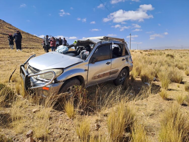 El Director de Educación de La Paz sufre un accidente de tránsito camino a un congreso