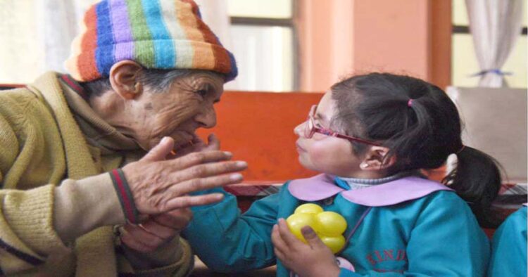 Se prepara un encuentro intergeneracional multitudinario por este Mes del Adulto Mayor.