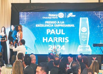 La ceremonia donde fueron entregados los Premios Paul Harris para Bolivia en su versión 2024.