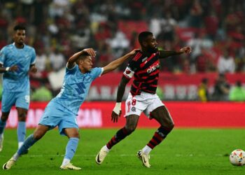 Bolívar cae 2-0 ante Flamengo y sueña con cuartos en la Copa