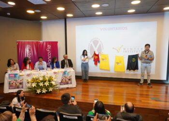 La Paz se viste de solidaridad con la Campaña “Caminando por la Vida” a favor de las niñas y niños con cáncer