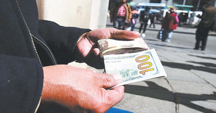 dólar