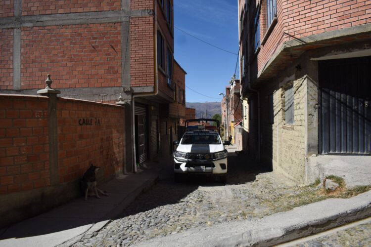 Helen fue asesinada a golpes, el sospechoso es su pareja, un policía
