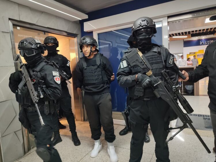 Venezuela recibe en extradición de España a miembro del Tren de Aragua