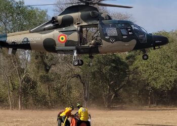 Defensa anuncia patrullajes aéreos ante incendios