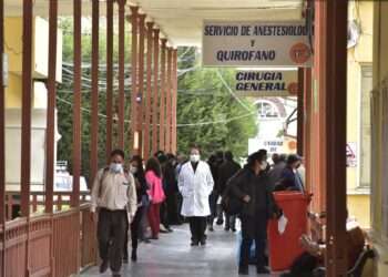El Hospital de Clínicas de La Paz empezará a atender en turno tarde, anuncia Salud