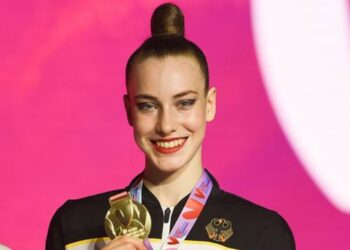 La alemana Varfolomeev conquista el oro individual de gimnasia rítmica de París 2024