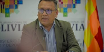 El viceministro de Promoción y Vigilancia Epidemiológica, Max Enríquez..