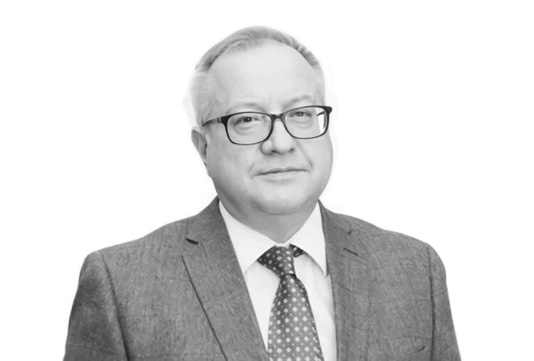 mikhail_ledenev.jpg