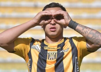 The Strongest derrota (3-1) a Royal Pari y sigue en zona alta