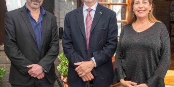 Recepción en honor a escritores argentinos