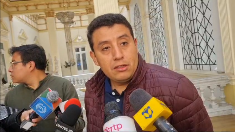 Rejas: La segunda jornada de evaluación es ‘normal’ y postulantes responden ‘rápido’