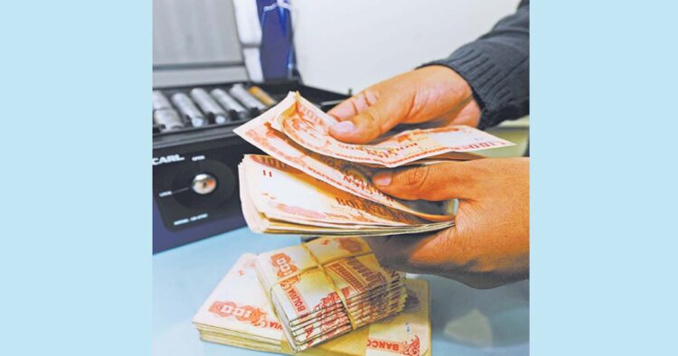 El 10% de la población boliviana ya cobra la Renta Dignidad