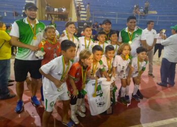 Santa Cruz grita campeón en el Nacional Sub-10