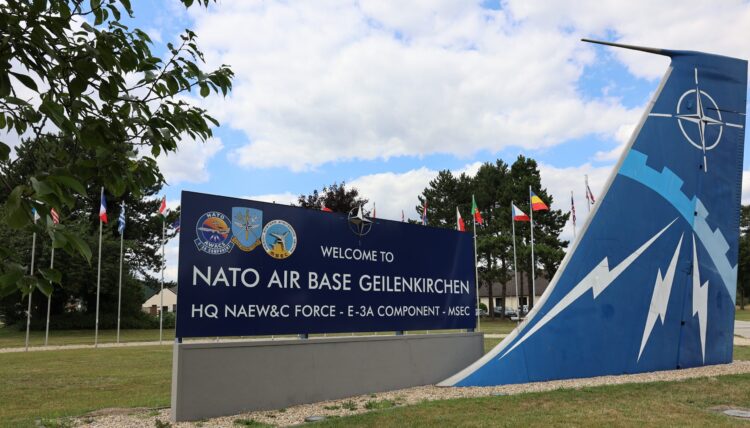 La base aérea de la OTAN en Alemania eleva el nivel de seguridad por una ‘amenaza potencial’