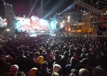 Desde folklore hasta cumbia, conozca la cartelera de la verbena paceña