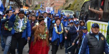 El MAS evista convoca a una marcha para acompañar a Evo al encuentro del TSE
