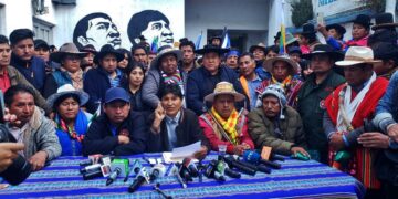 Evo condiciona firma del acuerdo con el TSE y amenaza: Sino defenderemos las primarias en las calles