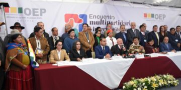Morales: Cómo voy a estar con separatistas, golpistas y neoliberales en la foto en el TSE