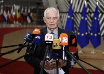 UE
