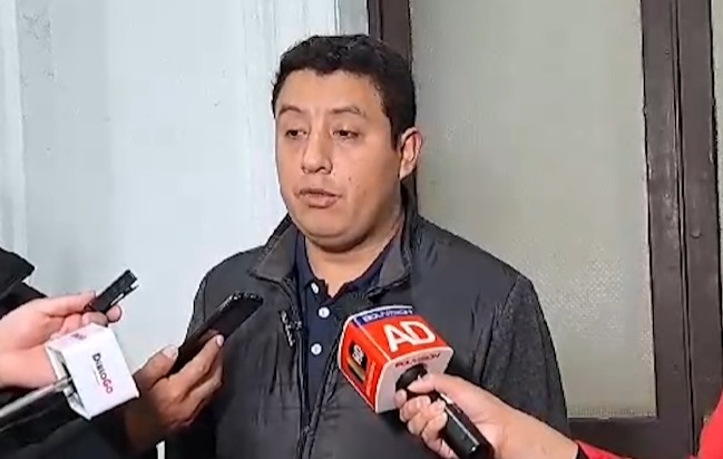 Comisión del Senado se tomará 10 días para análisis de ley de eliminación de primarias