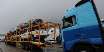 El sector automotor prevé caída de hasta 56% en importación