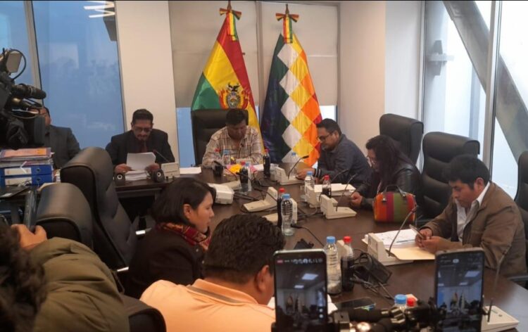 Comisión aprueba proyecto de ley de elección del nuevo fiscal general del Estado y la remite al pleno de Diputados