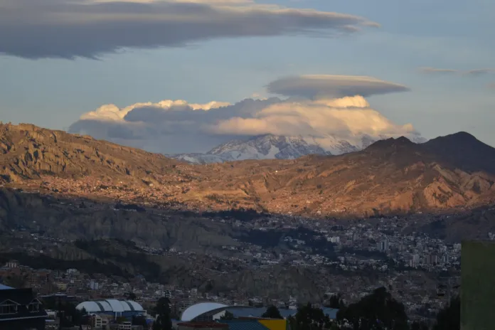 La Paz registra Índice de Calidad de Aire de ‘regular’ a ‘malo’, afectada por los chaqueos.