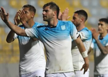 Racing venció tranquilamente a Huachipato en la ida de octavos de la Sudamericana