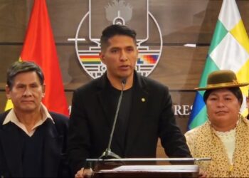 Andrónico responde a Arce: En el Senado solo dos proyectos de créditos están pendientes
