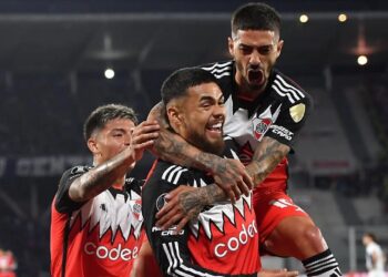 River no luce pero toma ventaja sobre Talleres en octavos de Libertadores