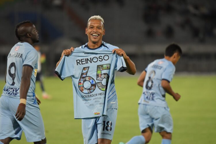 Reinoso celebra el único tanto del partido