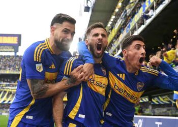 Boca vence a San Lorenzo en clásico electrizante, Huracán líder en la Liga argentina