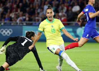 Brasil vence 1-0 a Francia y se mete a semis del fútbol femenino de París 2024