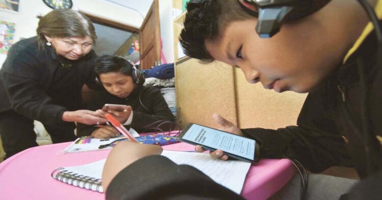 El 56% de los hogares en Bolivia cuenta con internet fijo