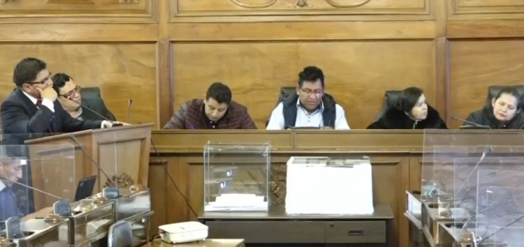 En el segundo día de evaluación, postulantes apuntan a los 130 puntos que los habilite a las judiciales