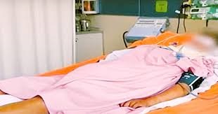 Una mujer fue brutalmente golpeada por su pareja y causó la muerte de su bebé.