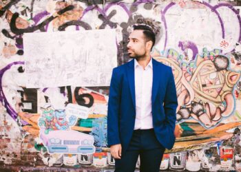 El pianista Wálter Aparicio dará un concierto en el Teatro Doña Albina, el domingo.
